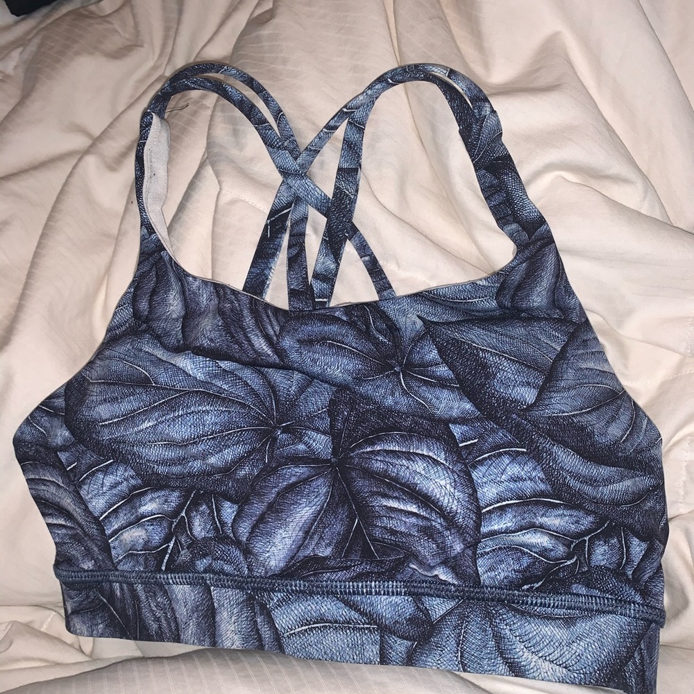 Lululemon Blue Sports Bra Size 6 WORN ONCE
